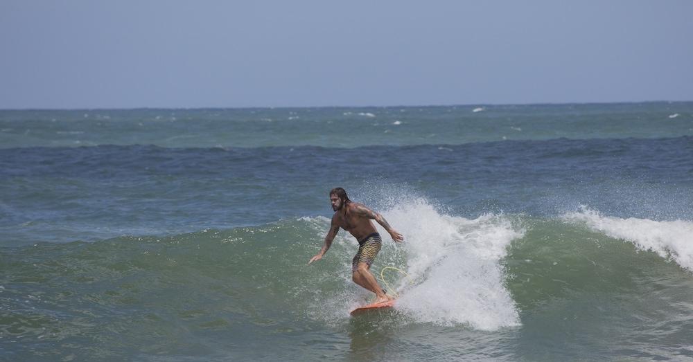 The Blue Wave होटल 4*